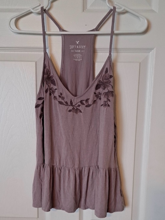 American Eagle Outfitters Tops - American Eagle Outfitters Mauve Floral Embroidered Tank